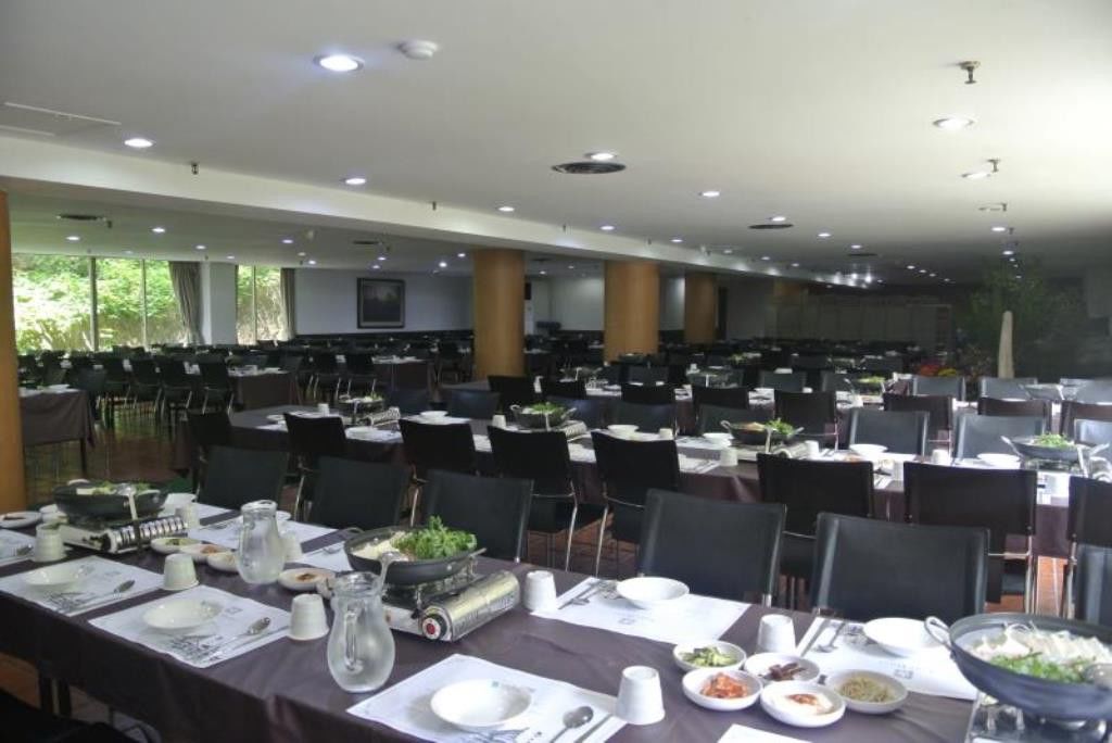 Lake Hills Hotel Songnisan Boeun Eksteriør billede